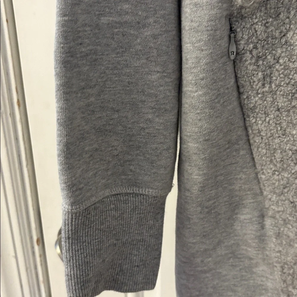 Lululemon Stand Out Sherpa Jacket Size 6